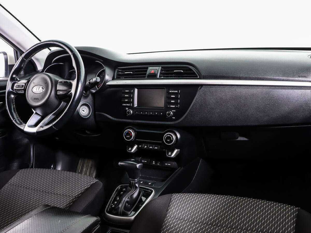Купить Kia Rio с пробегом. Фото: #5