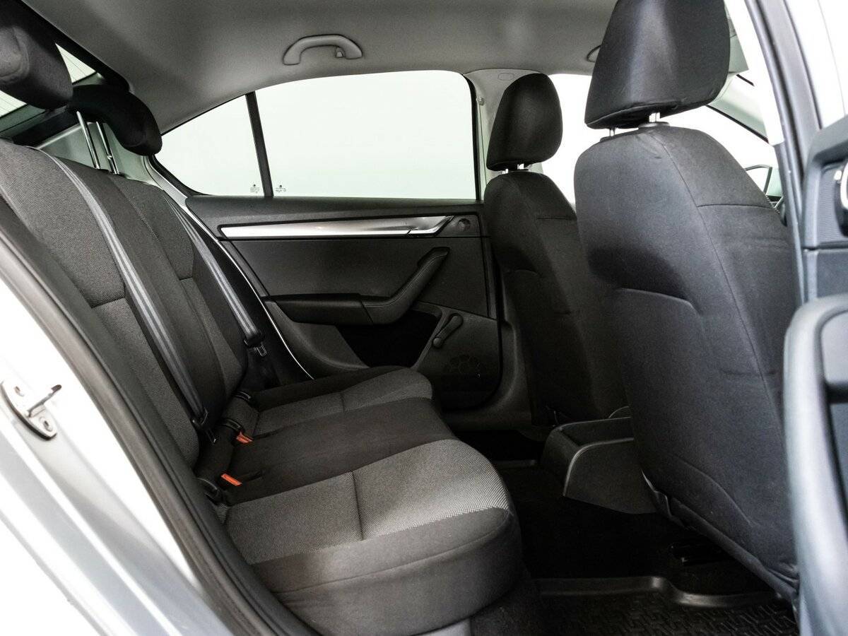 Купить Skoda Octavia с пробегом. Фото: #15