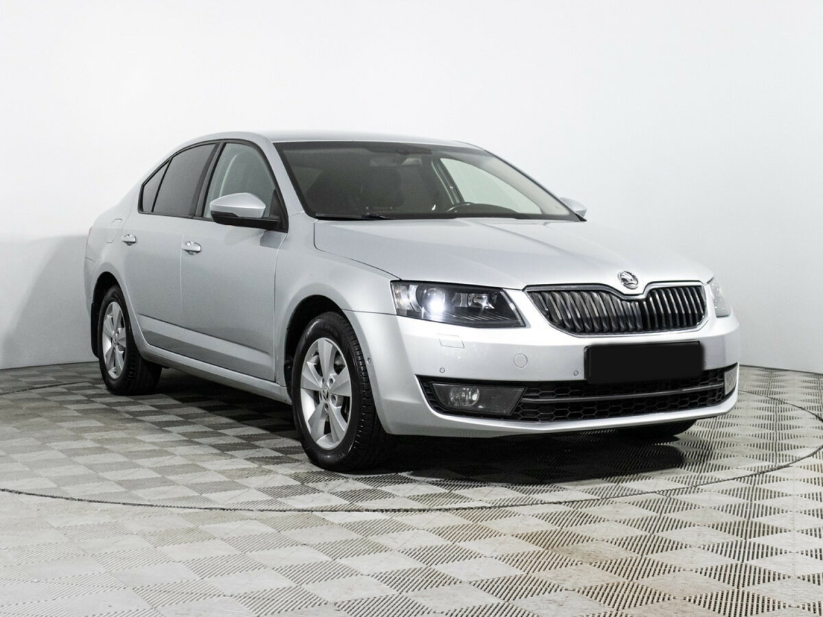 Купить Skoda Octavia с пробегом. Фото: #2