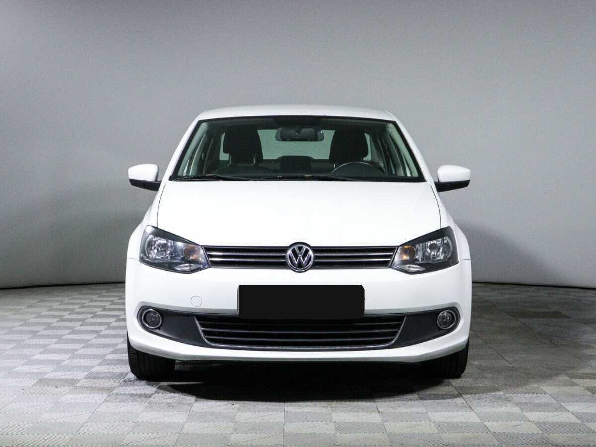 Купить Volkswagen Polo с пробегом. Фото: #1