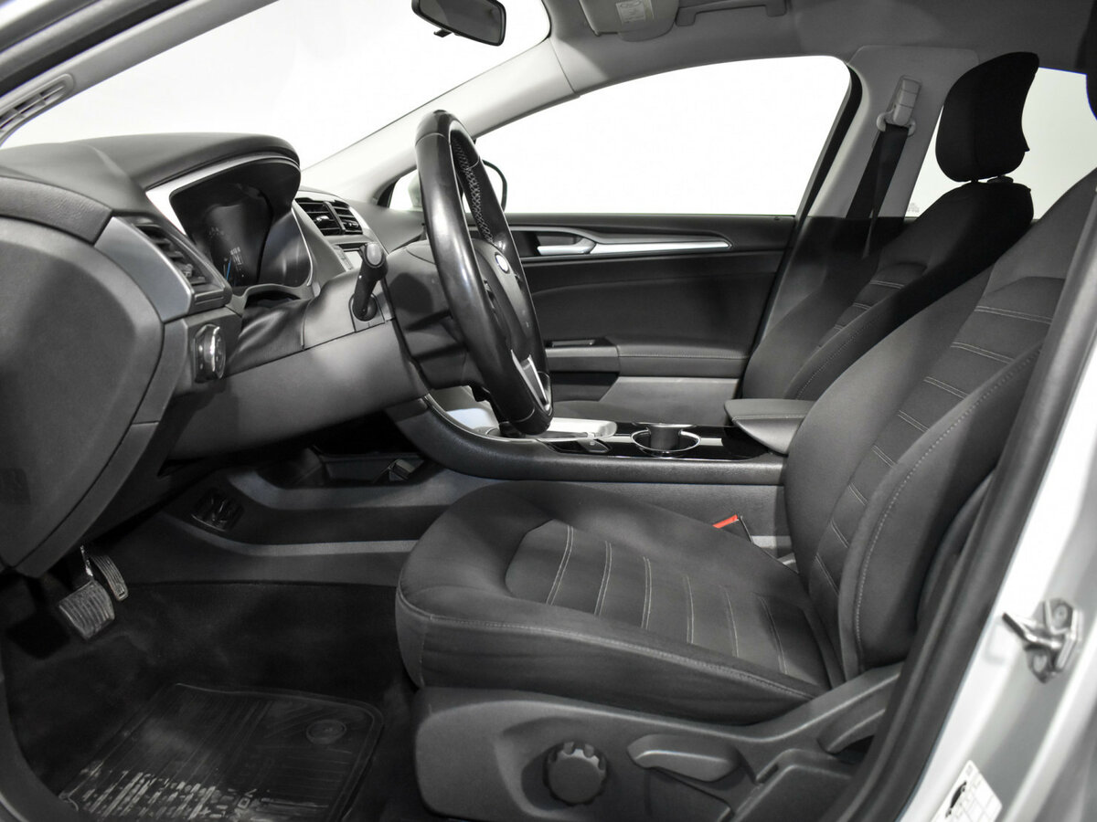 Купить Ford Mondeo с пробегом. Фото: #7