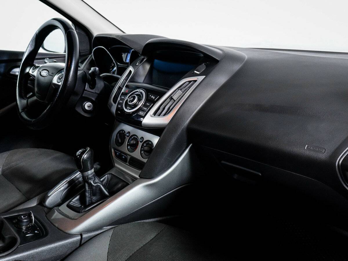 Купить Ford Focus с пробегом. Фото: #8