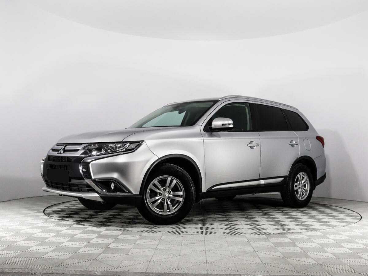 Купить Mitsubishi Outlander с пробегом. Посмотреть фото