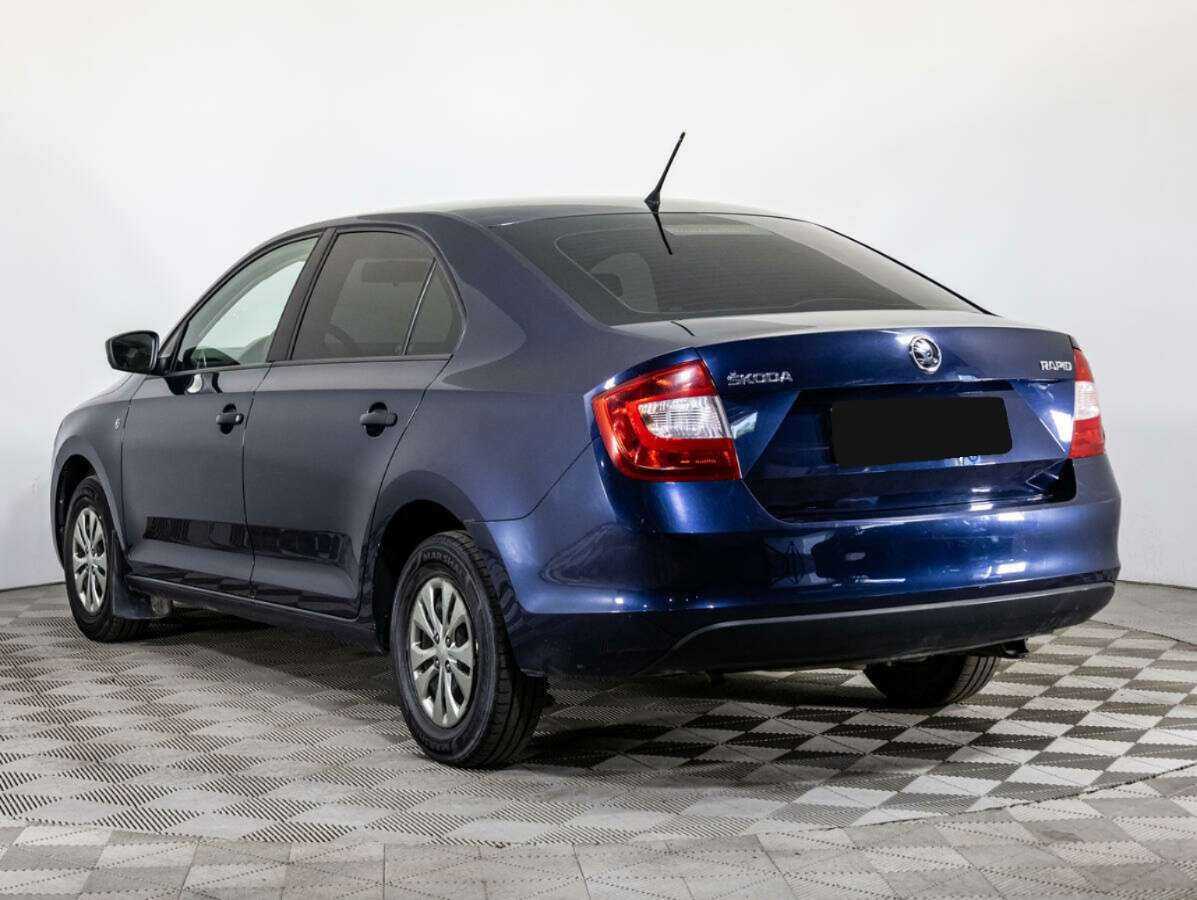 Купить Skoda Rapid с пробегом. Фото: #5
