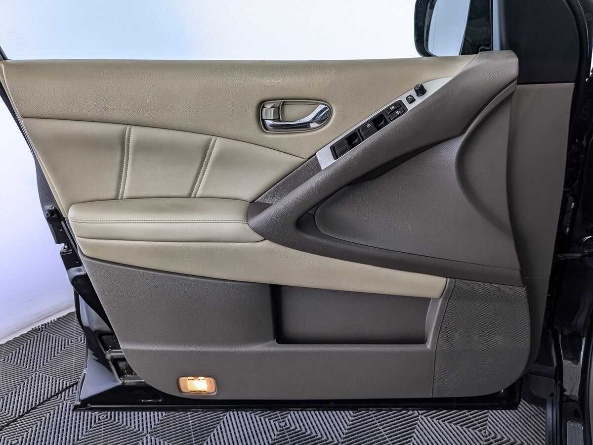Купить Nissan Murano с пробегом. Фото: #17