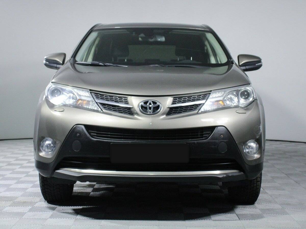 Купить Toyota RAV4 с пробегом. Фото: #1