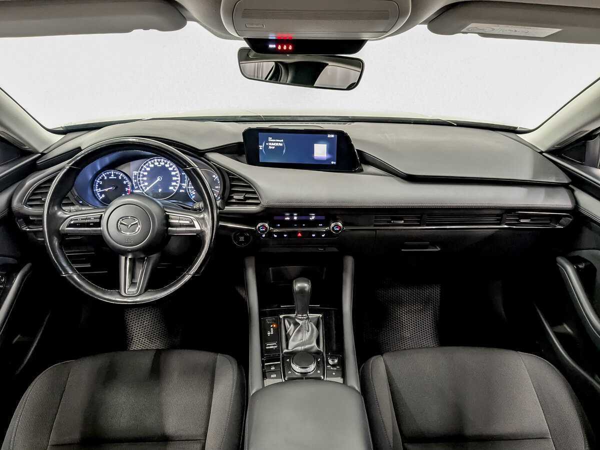 Купить Mazda 3 с пробегом. Фото: #13