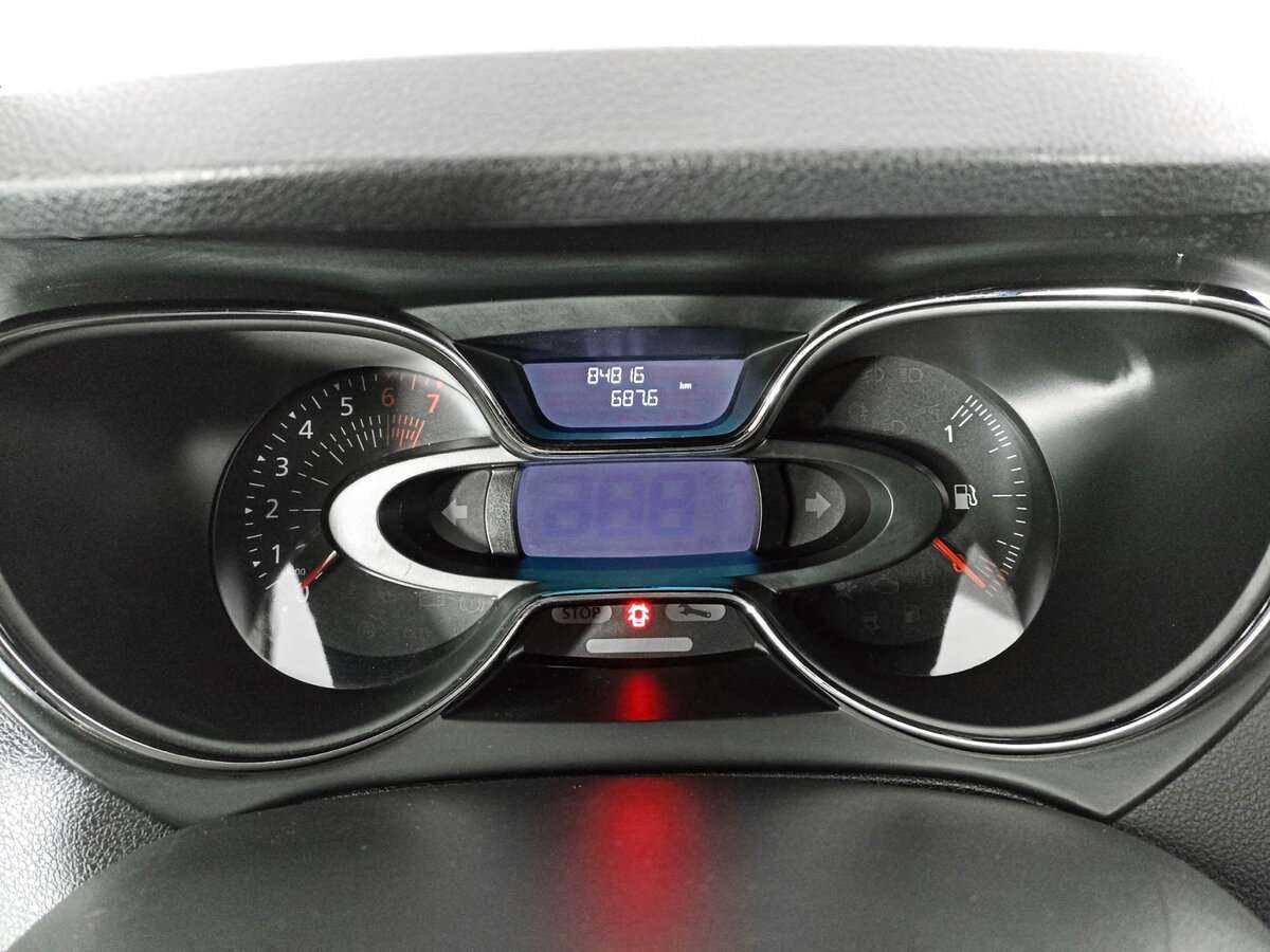 Купить Renault Kaptur с пробегом. Фото: #10