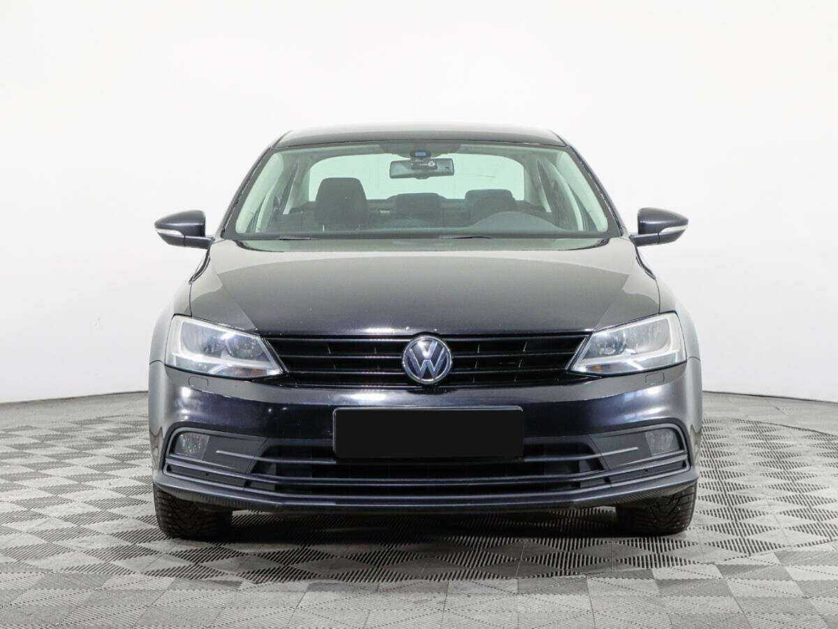 Купить Volkswagen Jetta с пробегом. Фото: #1