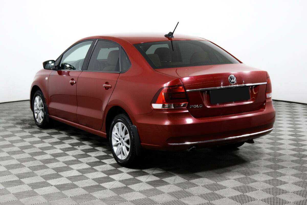 Купить Volkswagen Polo с пробегом. Фото: #6