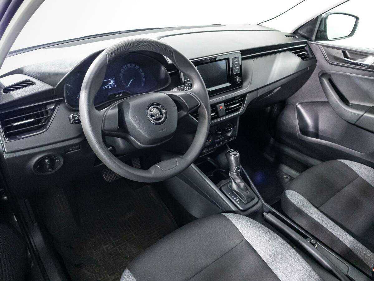 Купить Skoda Rapid с пробегом. Фото: #10