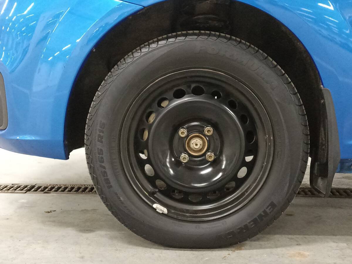 Купить Lada (ВАЗ) Largus с пробегом. Фото: #17