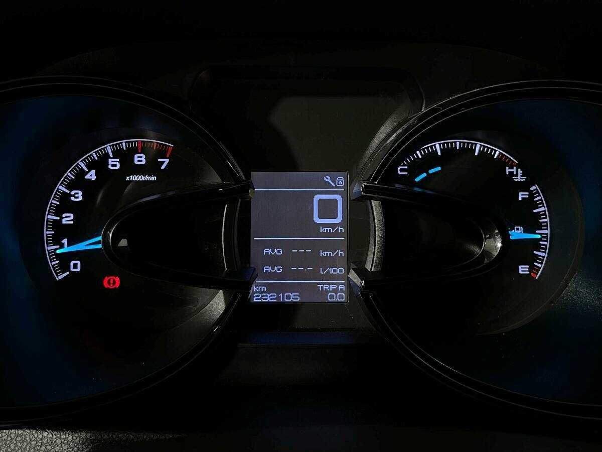 Купить Dongfeng AX7 с пробегом. Фото: #10