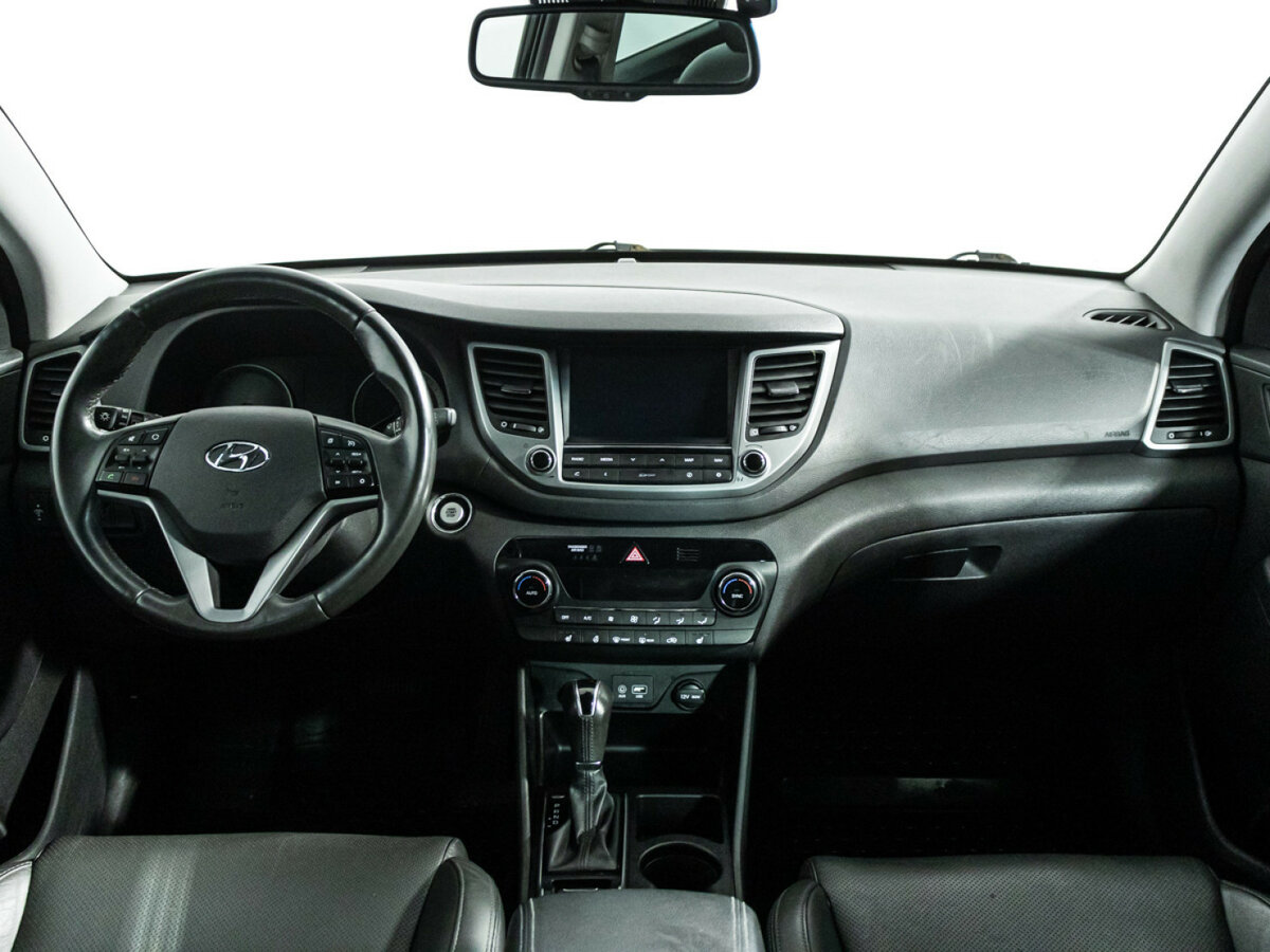 Купить Hyundai Tucson с пробегом. Фото: #11