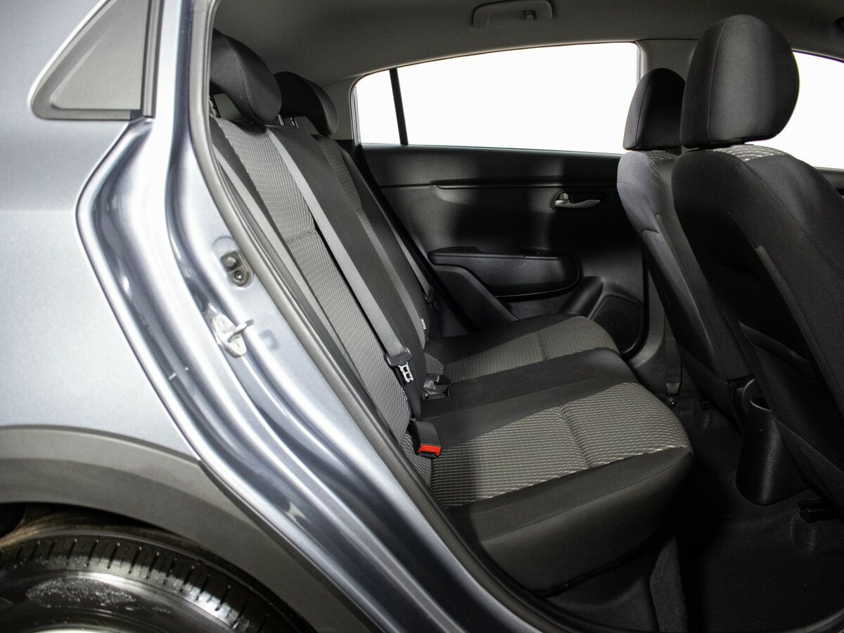 Купить Kia Rio с пробегом. Фото: #9