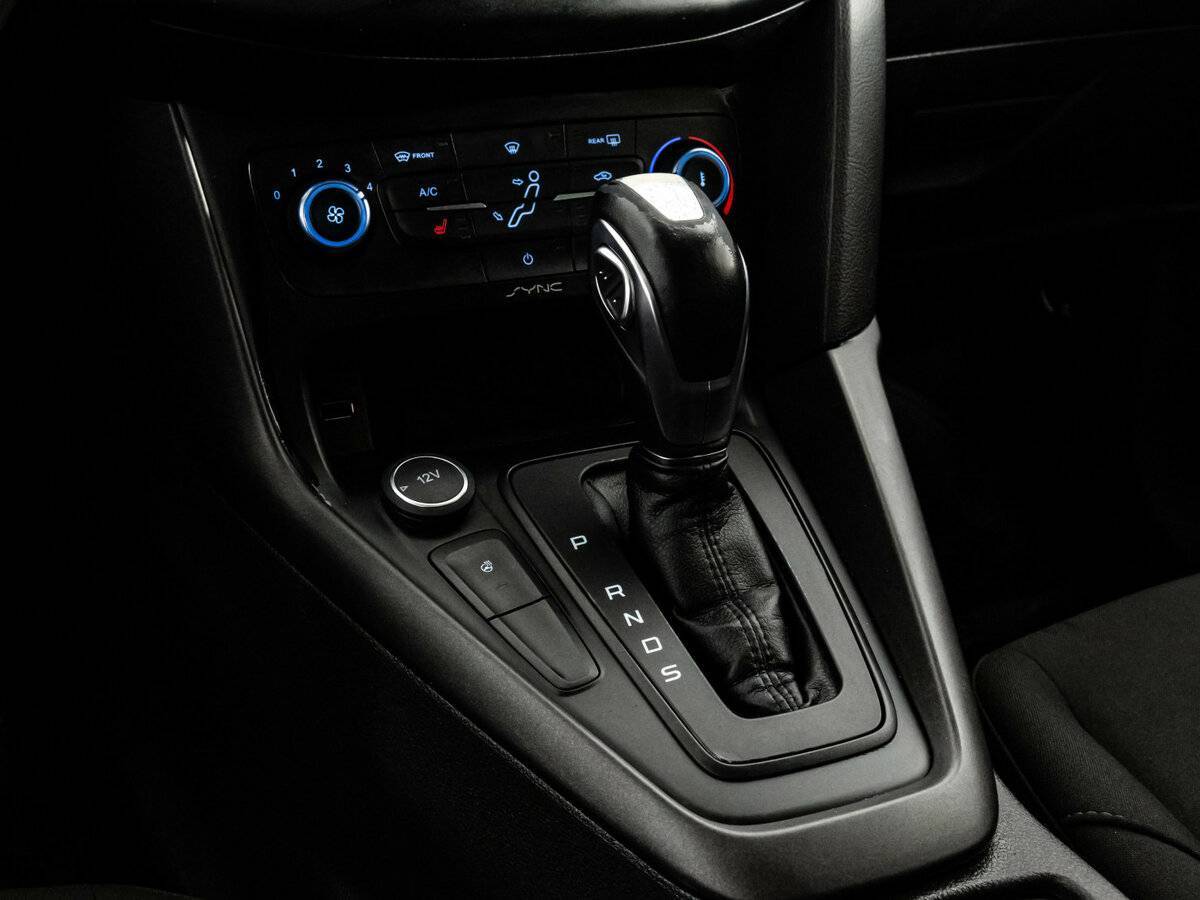 Купить Ford Focus с пробегом. Фото: #10