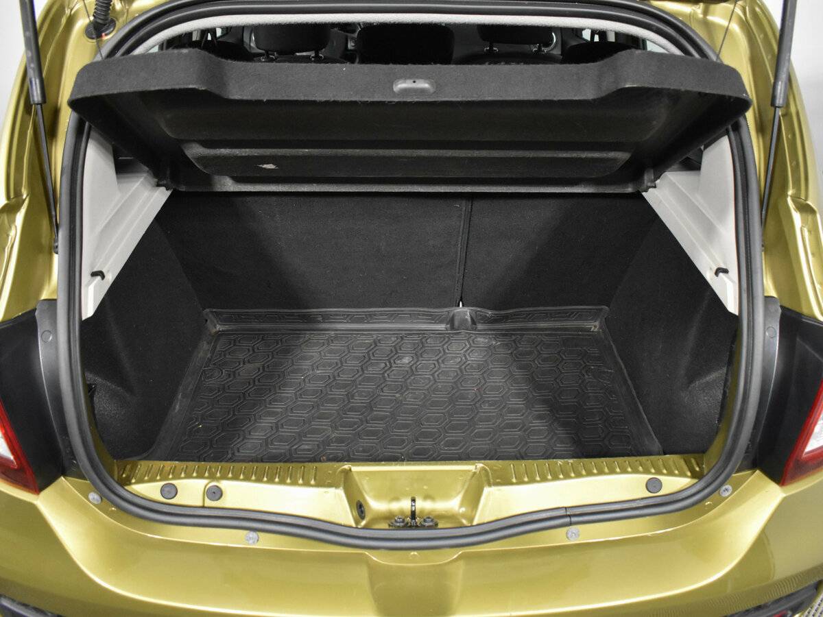 Купить Renault Sandero с пробегом. Фото: #13