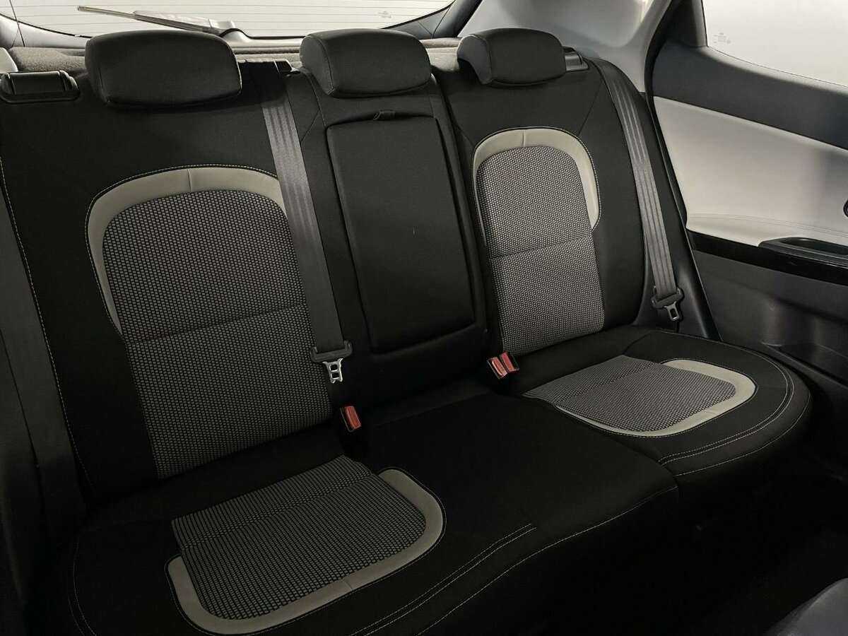 Купить Kia Ceed с пробегом. Фото: #14