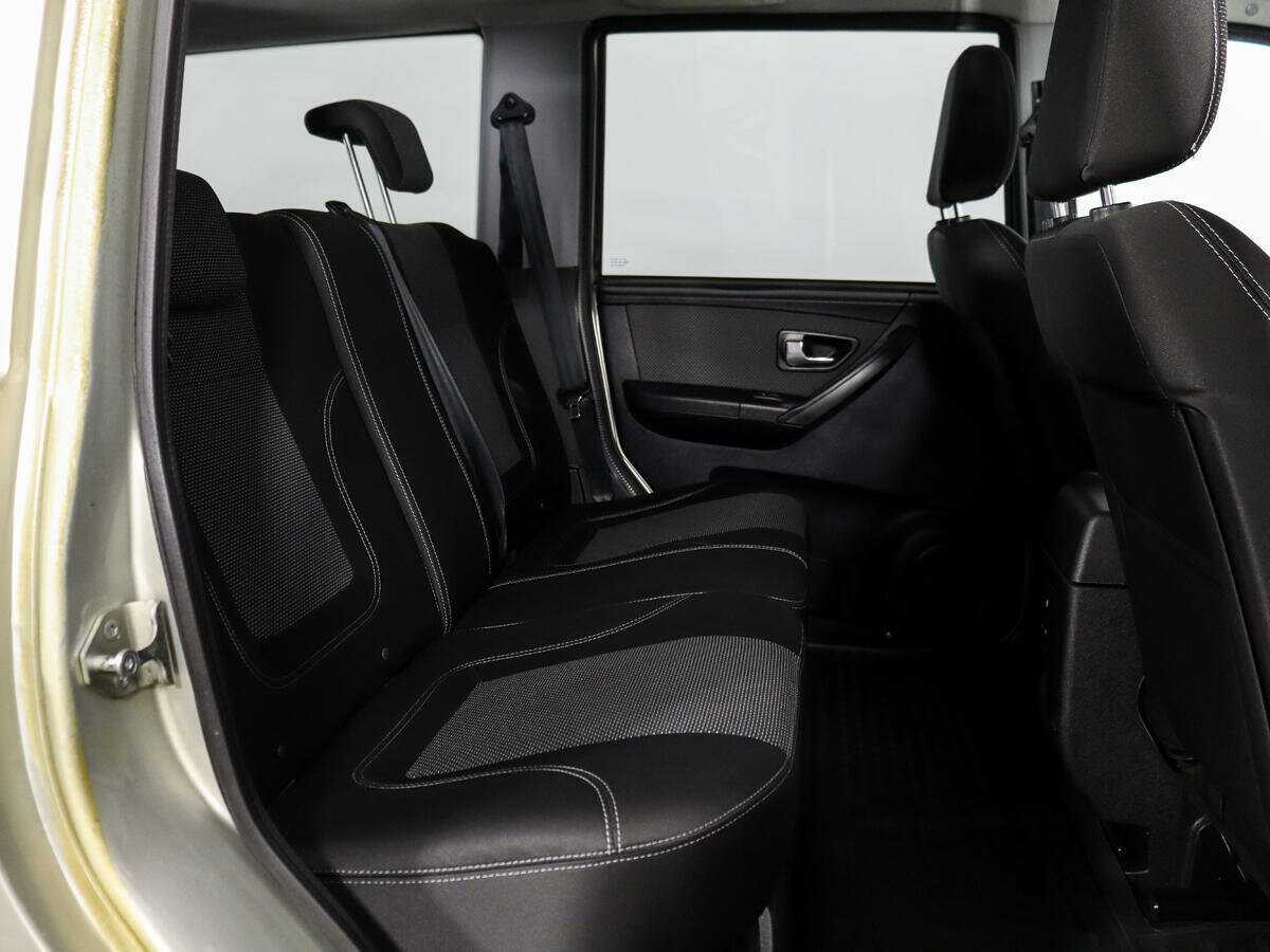 Купить УАЗ Patriot с пробегом. Фото: #11