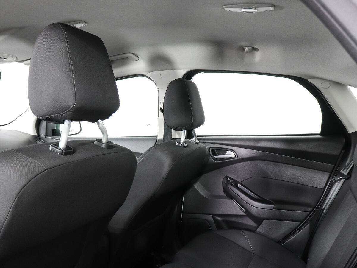 Купить Ford Focus с пробегом. Фото: #9