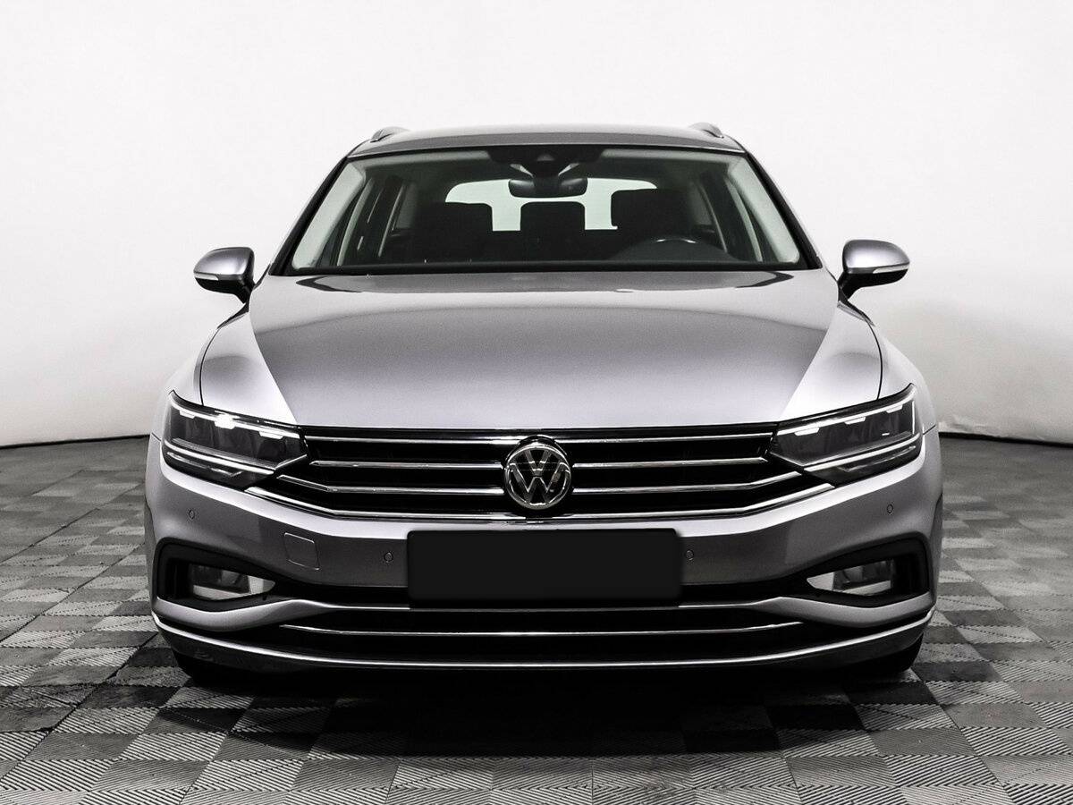 Купить Volkswagen Passat с пробегом. Фото: #1