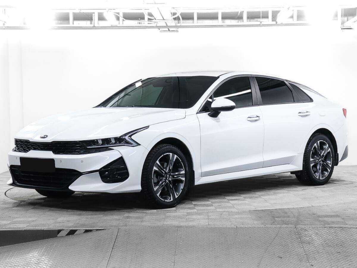 Купить Kia K5 с пробегом. Посмотреть фото