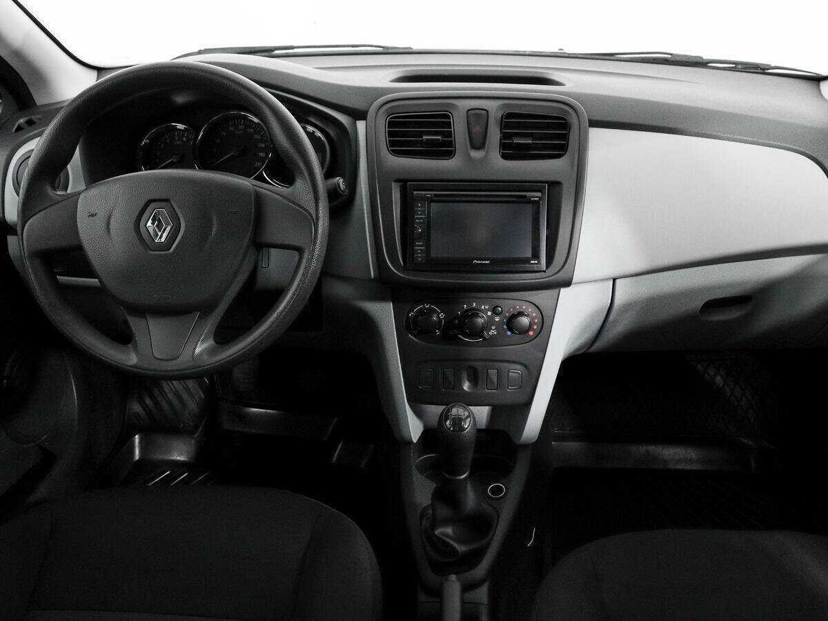 Купить Renault Logan с пробегом. Фото: #12