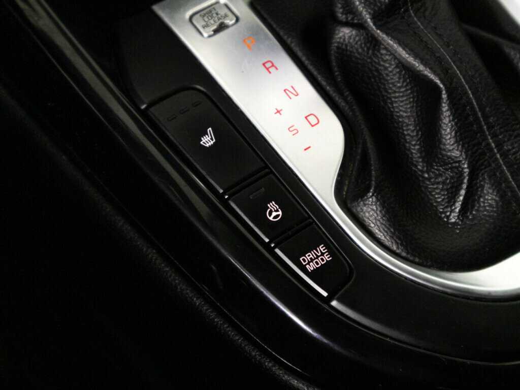 Купить Kia Cerato с пробегом. Фото: #17