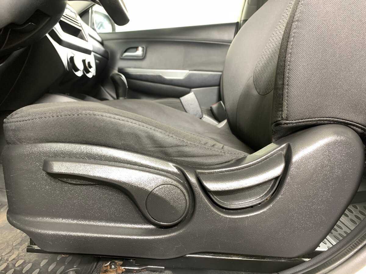 Купить Kia Rio с пробегом. Фото: #16