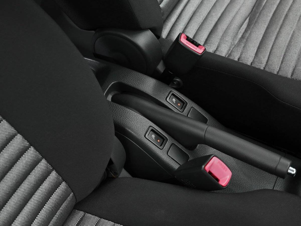 Купить Suzuki SX4 с пробегом. Фото: #10