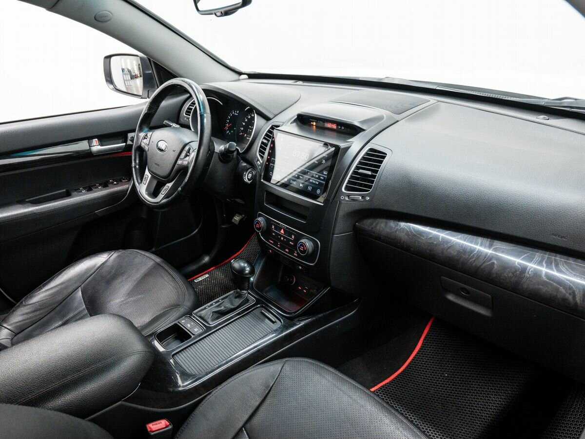 Купить Kia Sorento с пробегом. Фото: #6