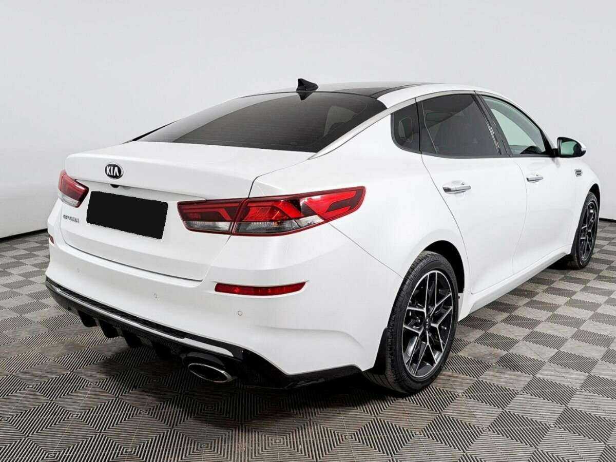 Купить Kia Optima с пробегом. Фото: #4