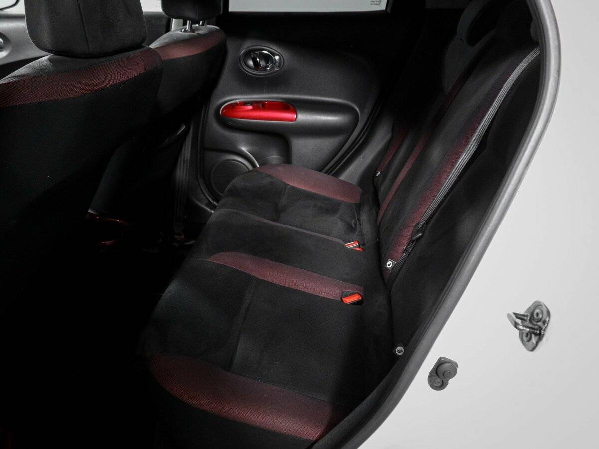Купить Nissan Juke с пробегом. Фото: #9