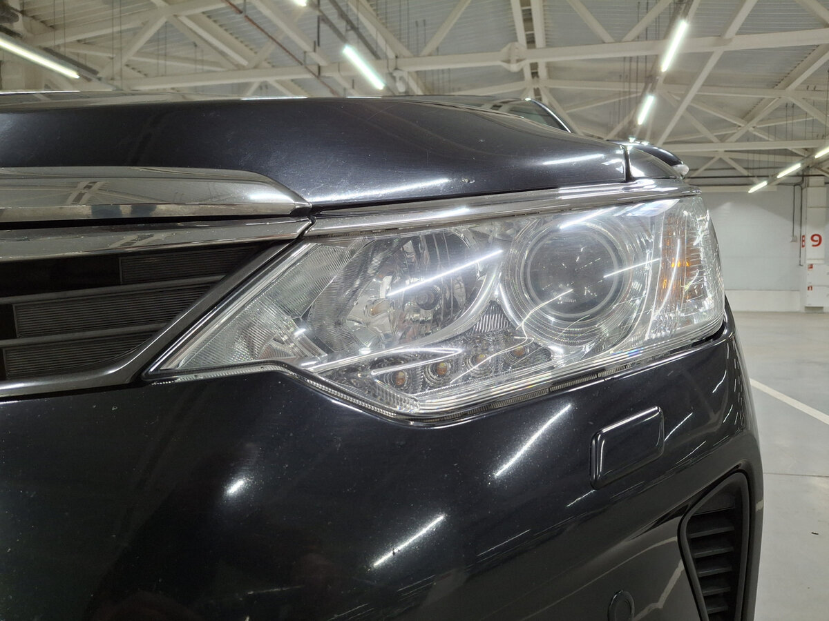 Купить Toyota Camry с пробегом. Фото: #15