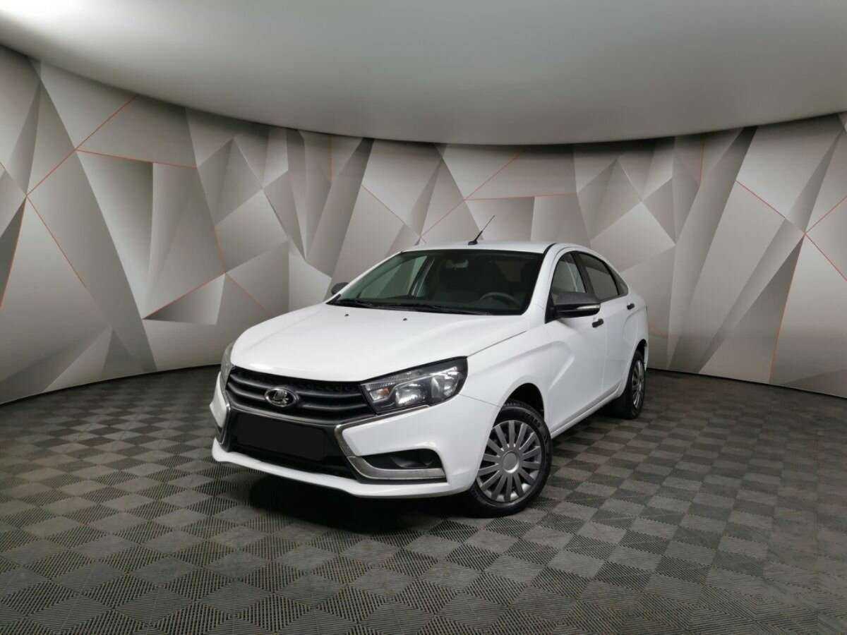 Купить Lada (ВАЗ) Vesta с пробегом. Посмотреть фото