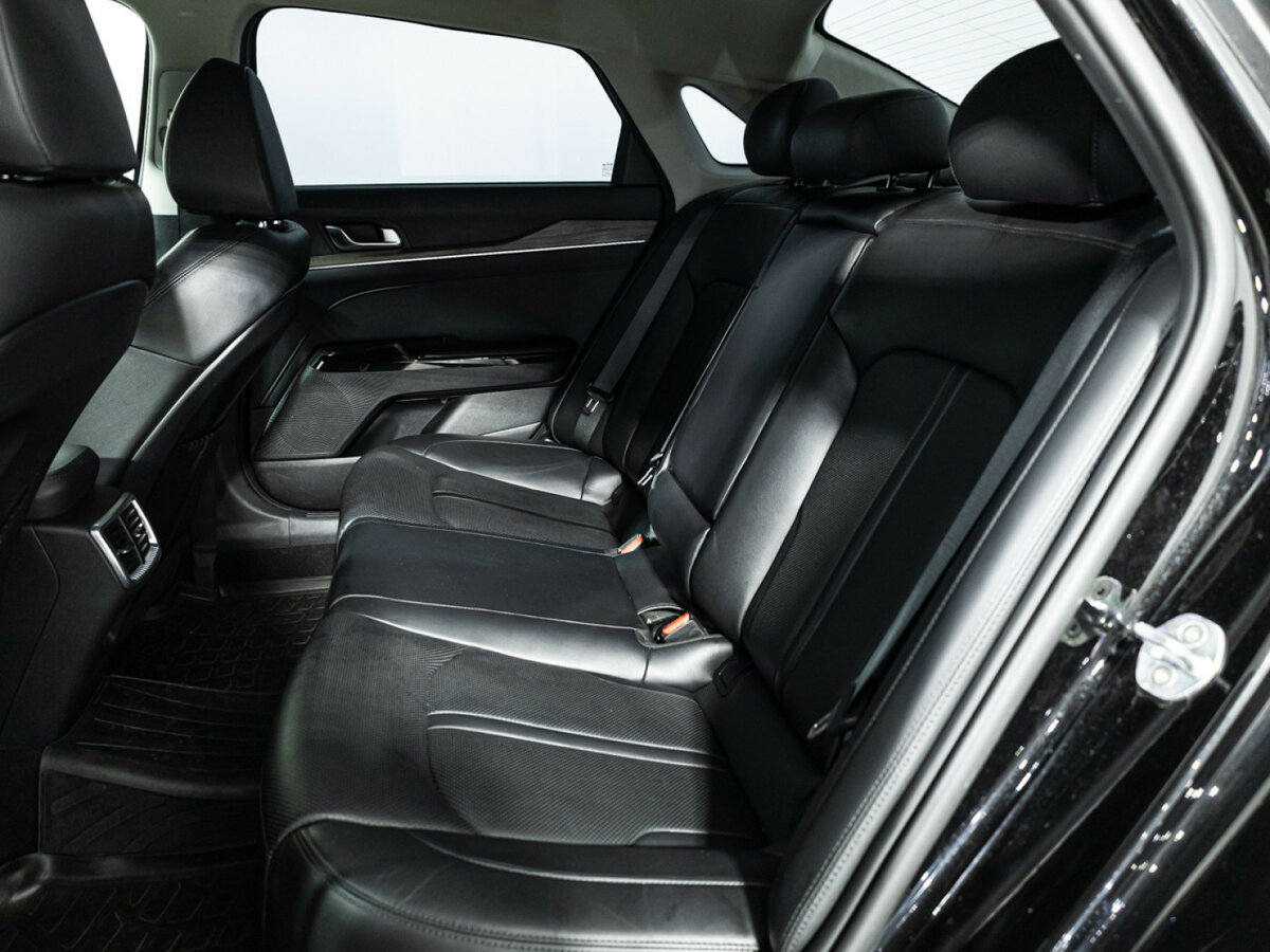 Купить Kia K5 с пробегом. Фото: #8