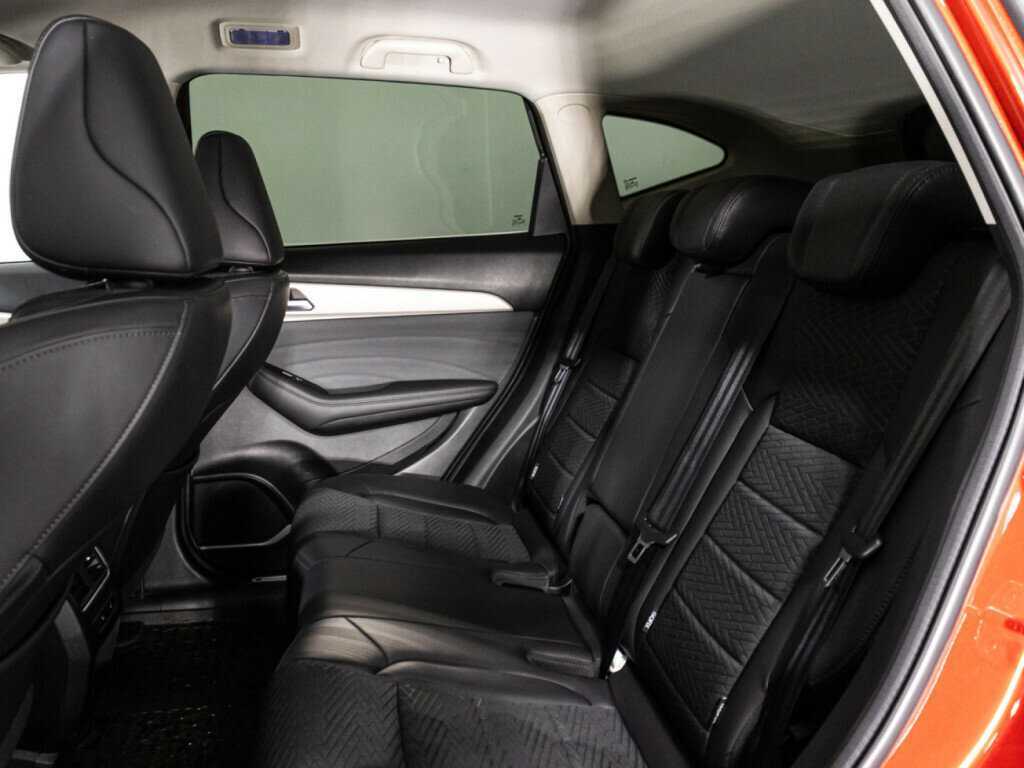 Купить Haval F7 с пробегом. Фото: #9