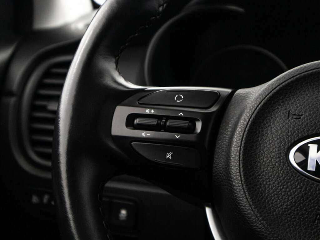 Купить Kia Rio с пробегом. Фото: #21