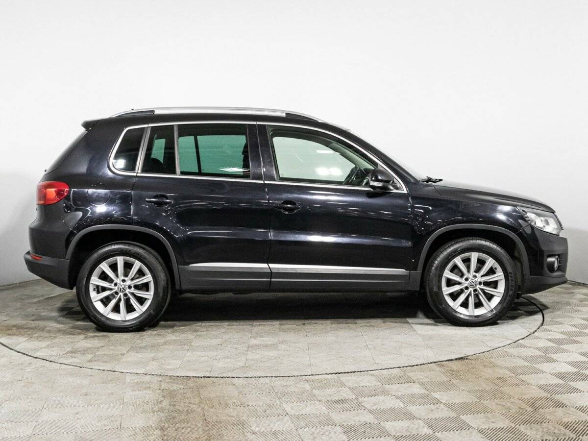 Купить Volkswagen Tiguan с пробегом. Фото: #3