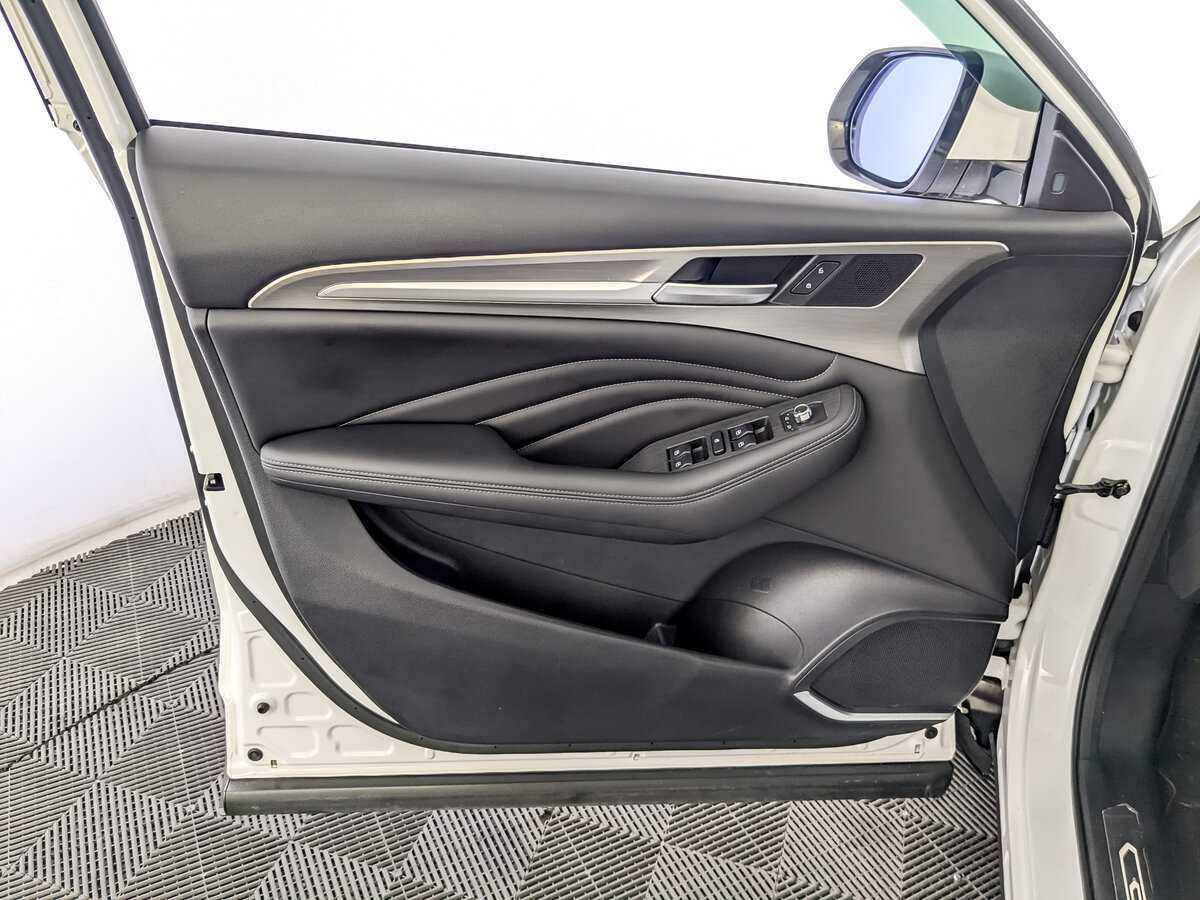 Купить Haval F7 с пробегом. Фото: #14