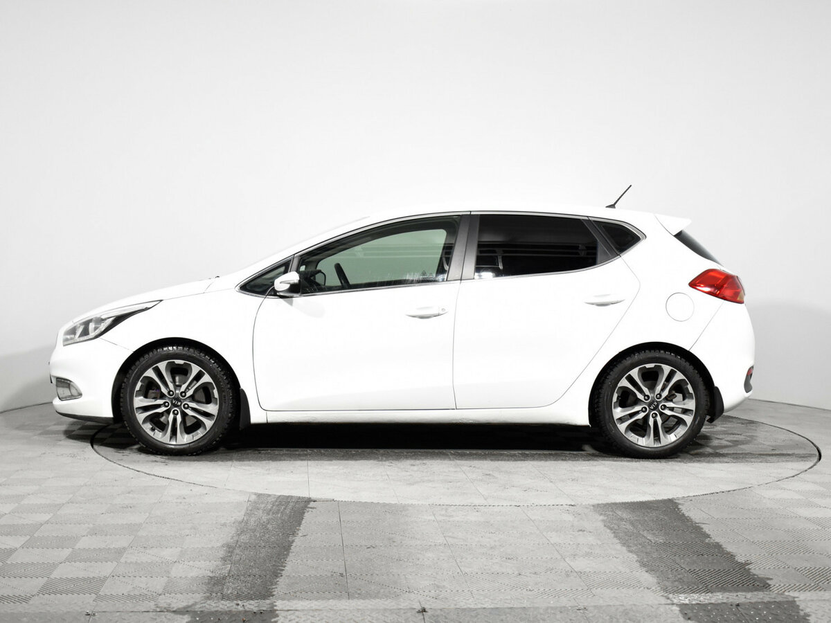 Купить Kia Ceed с пробегом. Фото: #7