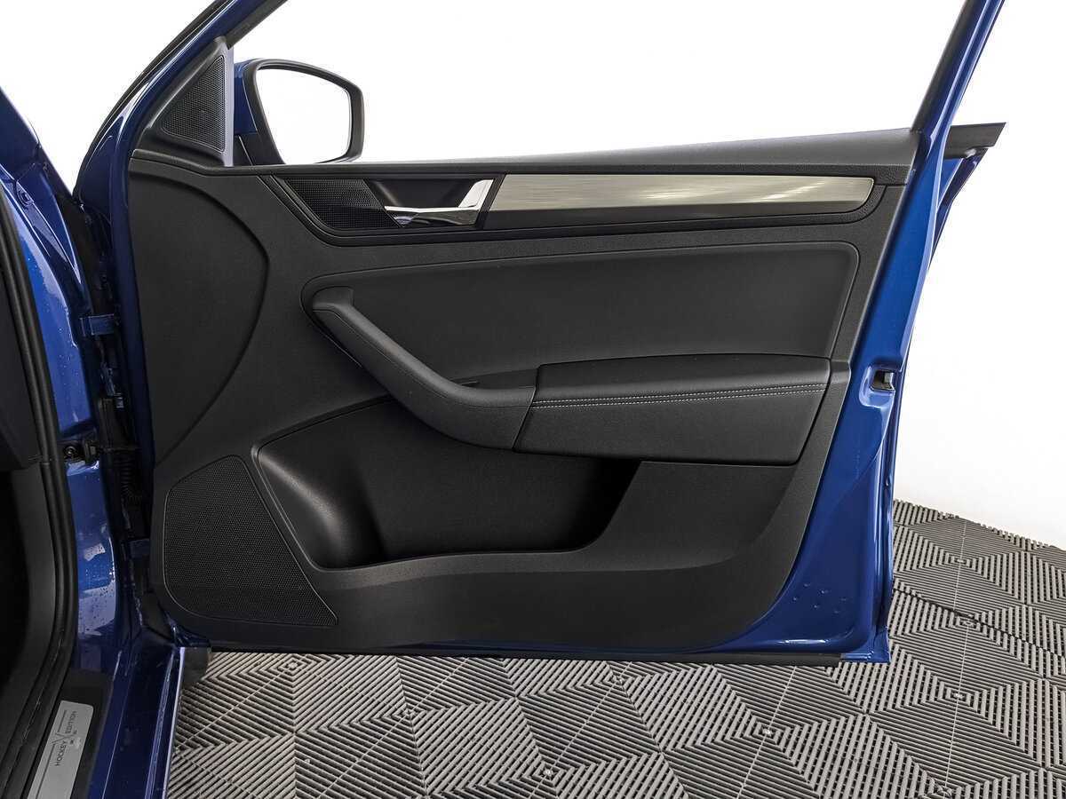 Купить Skoda Rapid с пробегом. Фото: #20