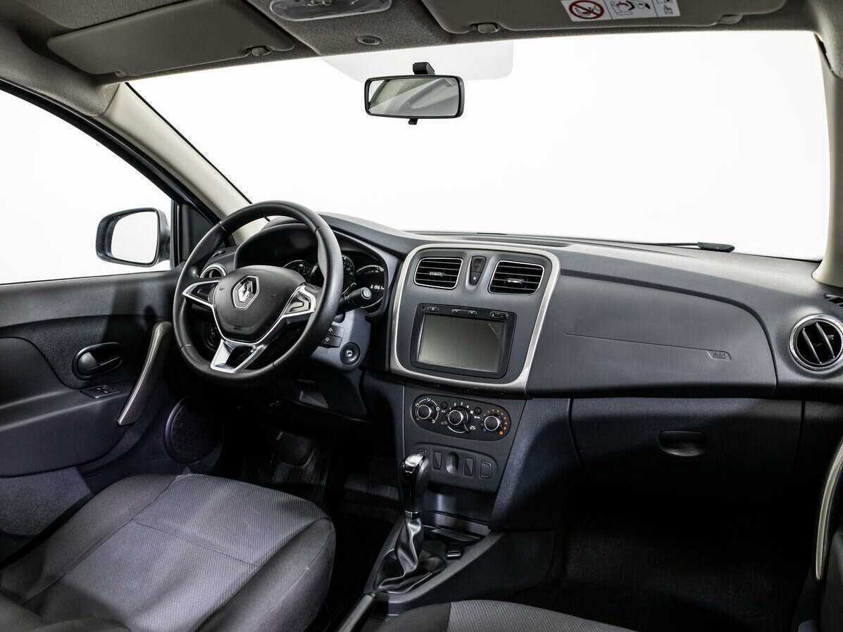 Купить Renault Logan с пробегом. Фото: #8