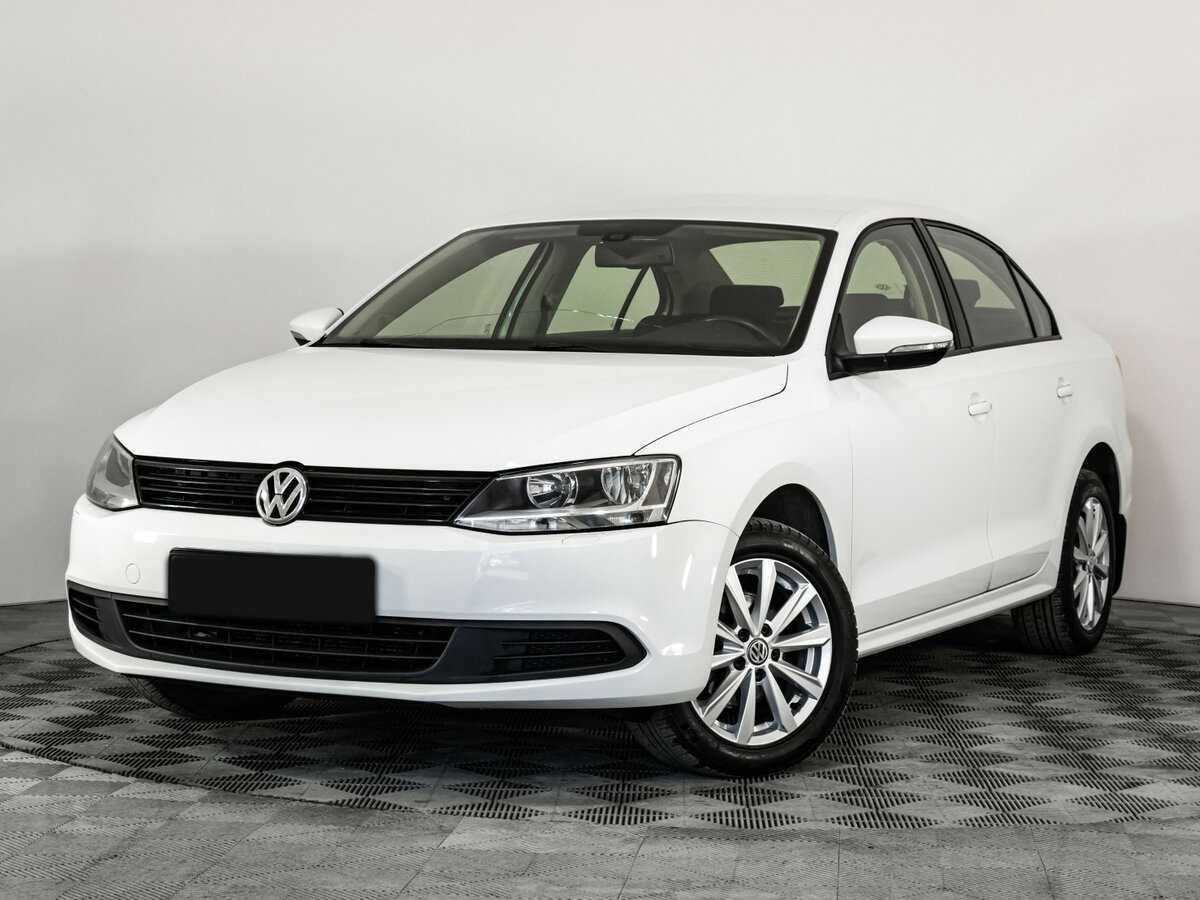 Купить Volkswagen Jetta с пробегом. Посмотреть фото