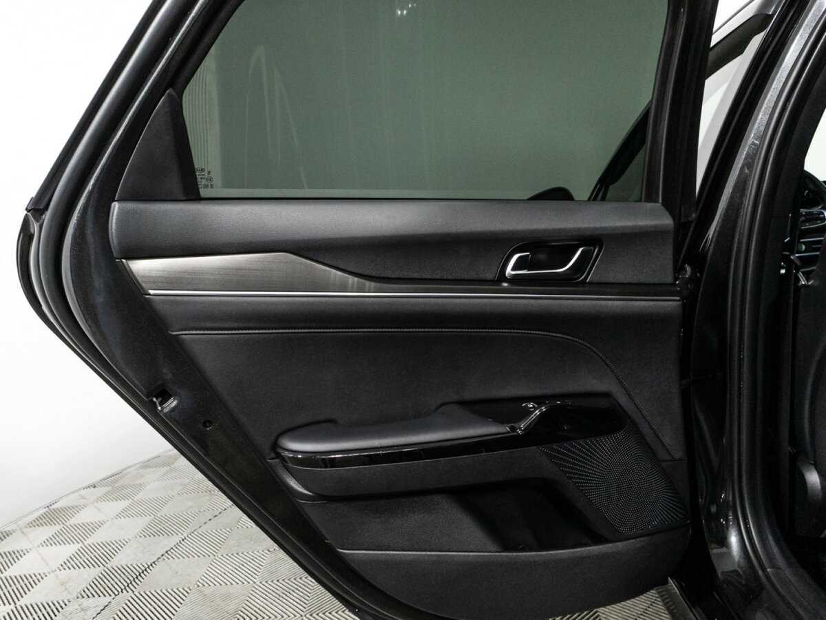 Купить Kia K5 с пробегом. Фото: #25