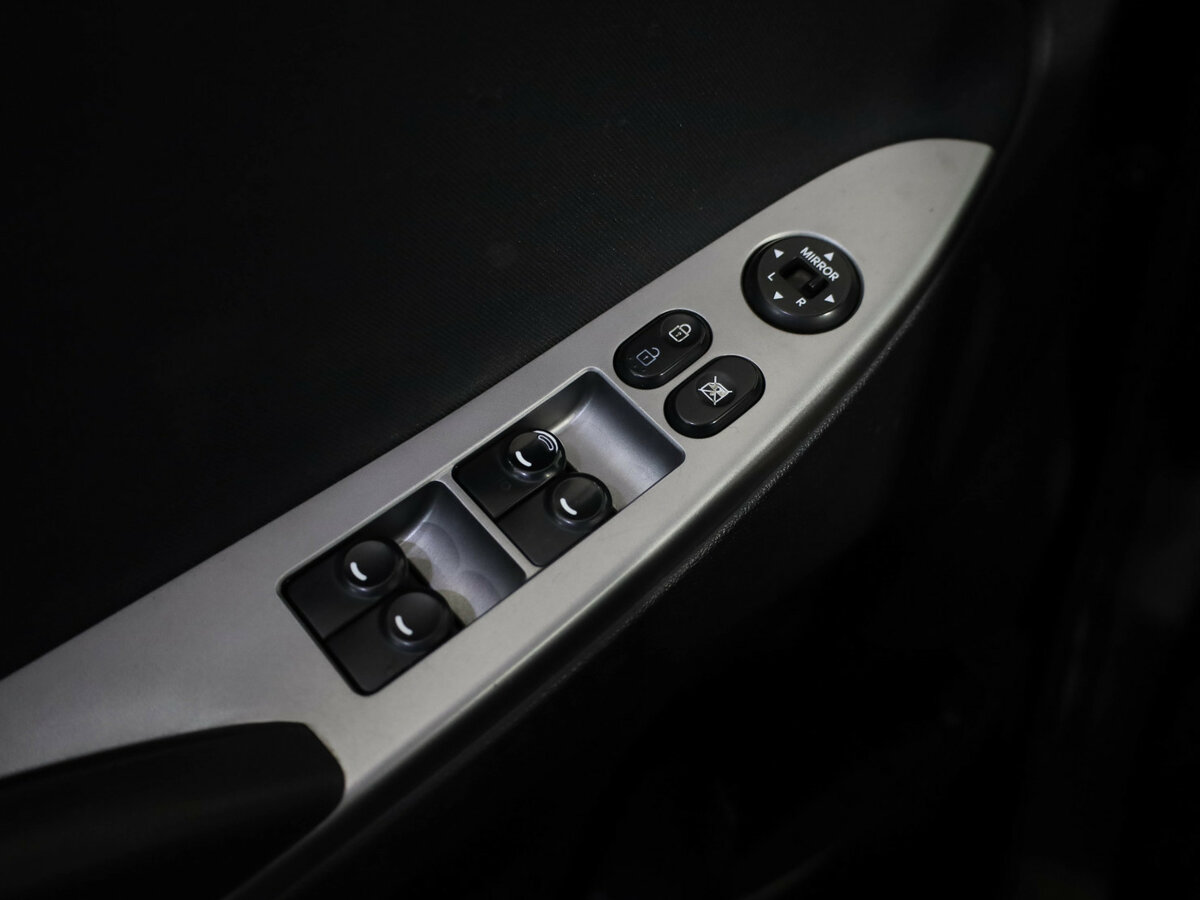 Купить Hyundai Solaris с пробегом. Фото: #12