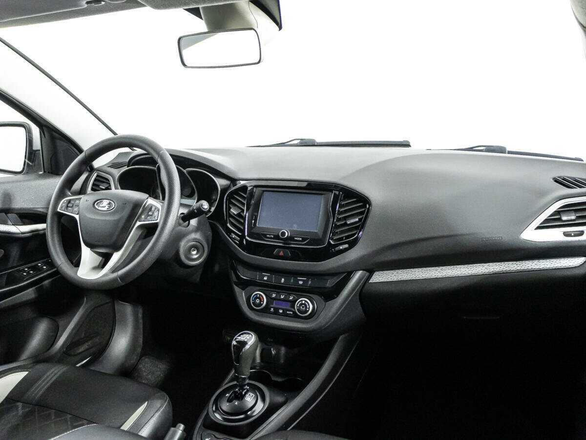 Купить Lada (ВАЗ) Vesta с пробегом. Фото: #8