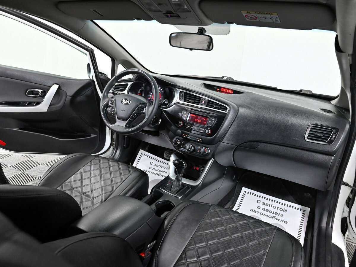 Купить Kia Ceed с пробегом. Фото: #5