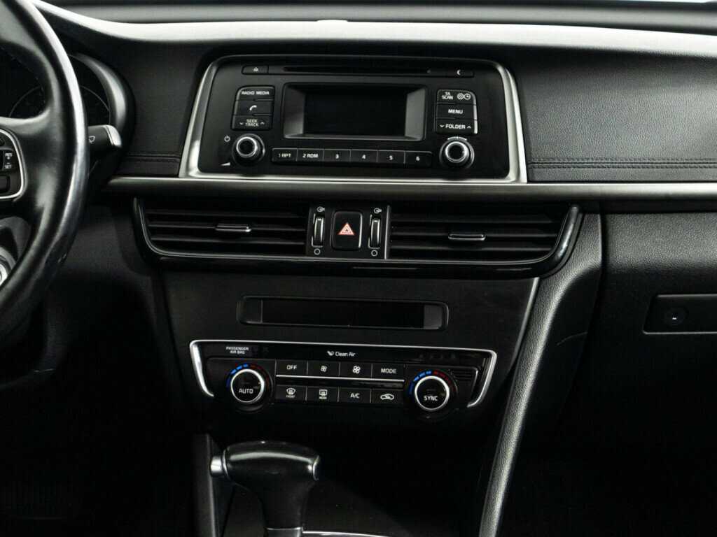 Купить Kia Optima с пробегом. Фото: #13