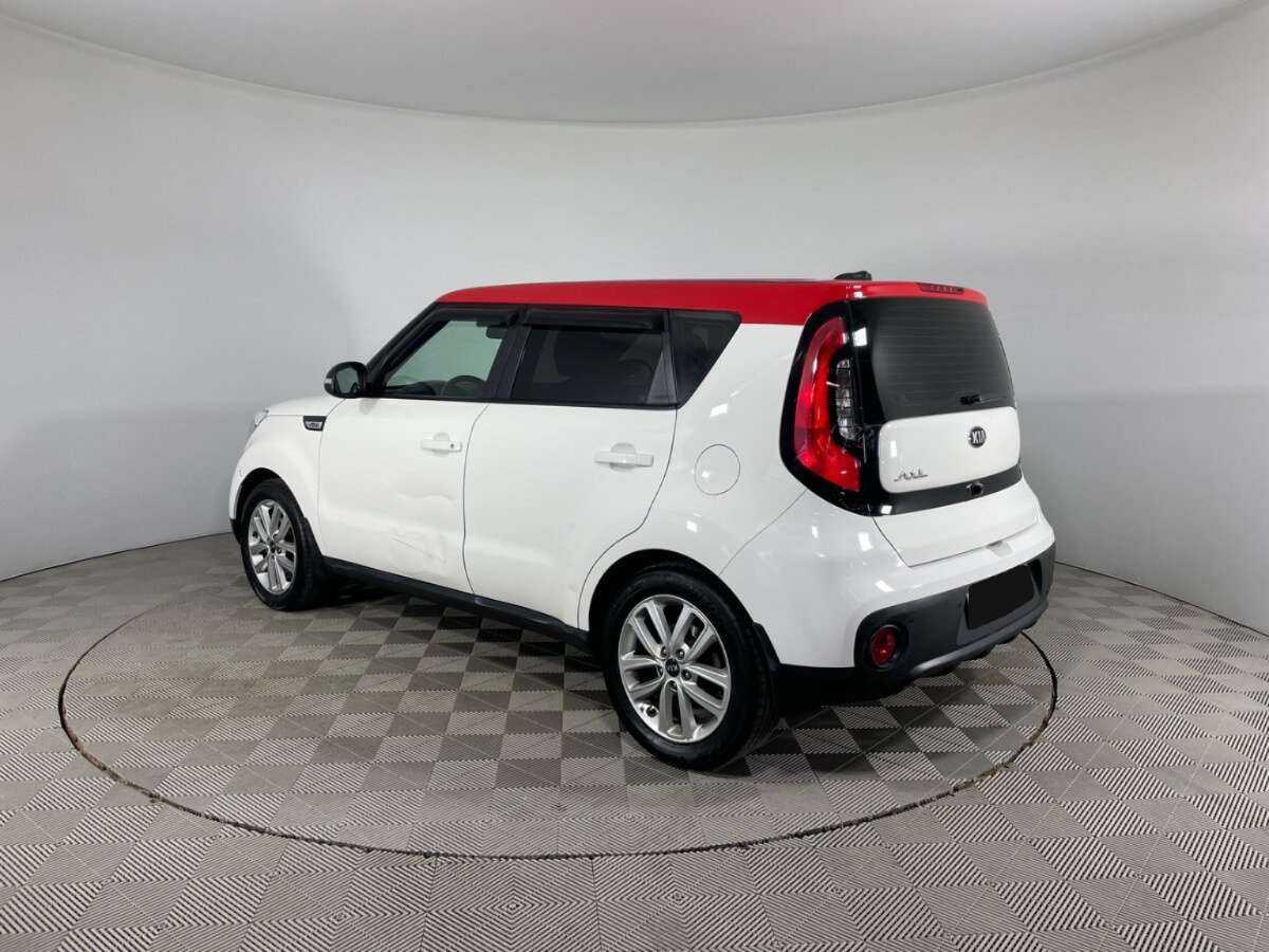 Купить Kia Soul с пробегом. Фото: #6